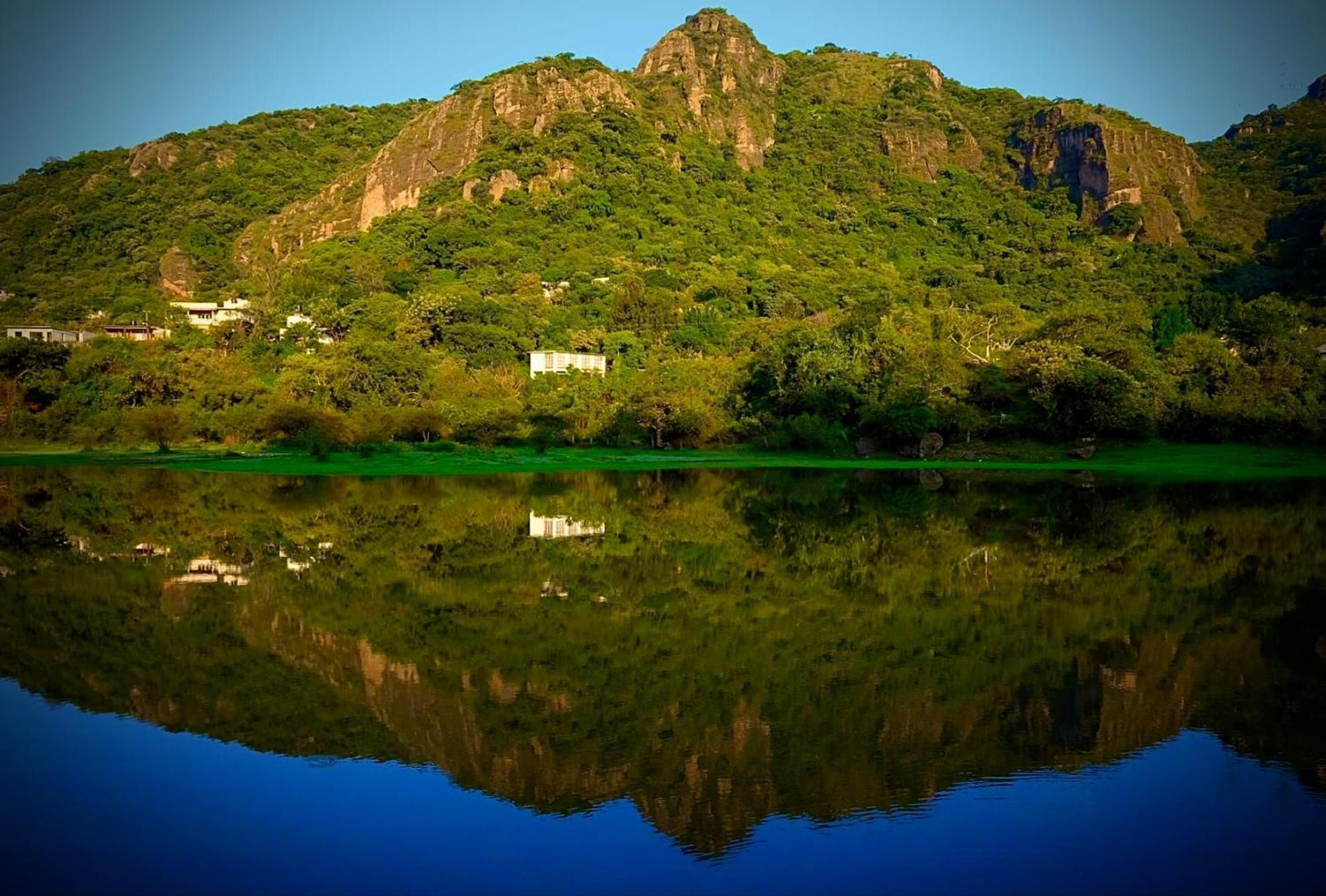 Santuario Ave Fenix-Cabanas Tepoztlán Buitenkant foto